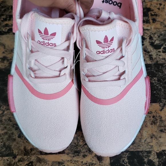 Rare ADIDAS NMD R1 Icey Pink Sneakers NWT - Size 7 - Picture 9 of 15